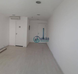 Sala Comercial à Venda, 28 m² em Centro - Niterói