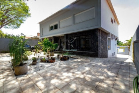 Casa com 5 Quartos à Venda, 460 m² em Alto Da Lapa - São Paulo