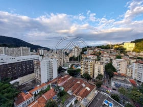 Apartamento com 3 Quartos à Venda, 97 m² em Laranjeiras - Rio De Janeiro