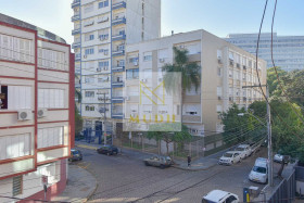 Apartamento com 2 Quartos à Venda, 84 m² em Santana - Porto Alegre