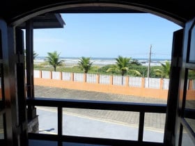 Sobrado com 2 Quartos à Venda, 72 m² em Gaivotas - Itanhaem