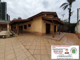 Casa com 5 Quartos à Venda, 226 m² em Canto Do Forte - Praia Grande