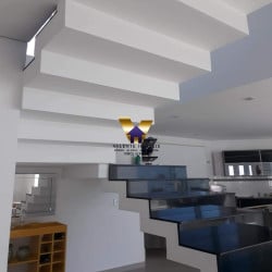 Casa com 3 Quartos para Alugar, 288 m² em Villa Verde - Franco Da Rocha