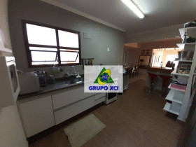 Apartamento com 3 Quartos à Venda, 90 m² em Centro - Campinas