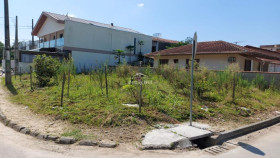 Terreno à Venda, 330 m² em Dom Joaquim - Brusque