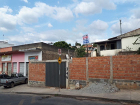 Casa com 2 Quartos à Venda, 360 m² em Santa Marta - Ribeirão Das Neves