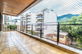 Apartamento com 4 Quartos à Venda, 220 m² em Tijuca - Rio De Janeiro