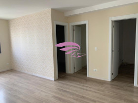 Apartamento com 3 Quartos à Venda, 101 m² em Capão Raso - Curitiba