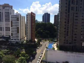 Apartamento à Venda, 68 m² em Aquárius - Salvador