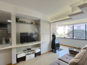 Apartamento com 3 Quartos à Venda, 85 m² em Santana - Porto Alegre