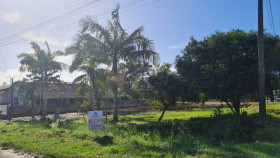 Terreno à Venda,  em Cambiju - Itapoá