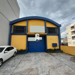 Imóvel Comercial à Venda, 325 m² em Nossa Senhora Do Rosário - Santa Maria