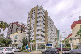 Apartamento com 1 Quarto à Venda, 40 m² em Santana - Porto Alegre