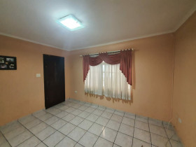 Casa com 2 Quartos à Venda, 132 m² em Jardim Santo Alberto - Santo André