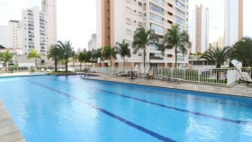 Apartamento com 3 Quartos à Venda, 141 m² em Aclimação - São Paulo