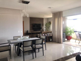 Apartamento com 3 Quartos à Venda, 141 m² em Araés - Cuiabá