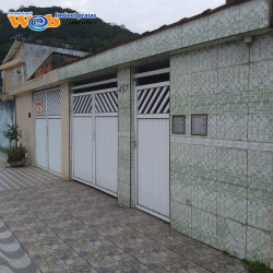 Casa com 4 Quartos à Venda, 250 m² em Japuí - São Vicente