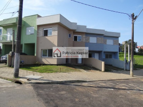 Sobrado com 3 Quartos à Venda, 112 m² em Mário Quintana - Porto Alegre