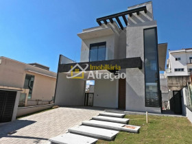 Casa de Condomínio com 3 Quartos à Venda, 210 m² em Residencial Estância Bom Repouso - Mogi Das Cruzes