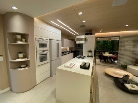 Apartamento com 3 Quartos à Venda, 105 m² em Jardim Aclimação - Cuiabá