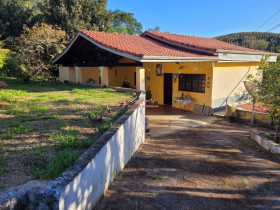 Chácara com 3 Quartos à Venda, 4.000 m² em Centro - Paraibuna