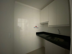 Apartamento com 2 Quartos à Venda, 76 m² em Ingleses Do Rio Vermelho - Florianópolis