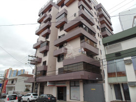 Apartamento com 3 Quartos à Venda, 222 m² em Centro - Santa Maria