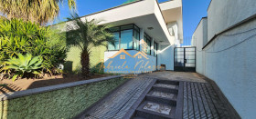 Casa com 3 Quartos à Venda, 395 m² em Centro - Mogi Mirim