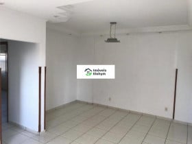 Apartamento com 2 Quartos à Venda, 96 m² em Embaré - Santos