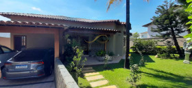 Casa com 3 Quartos à Venda, 281 m² em São Luiz - Belo Horizonte