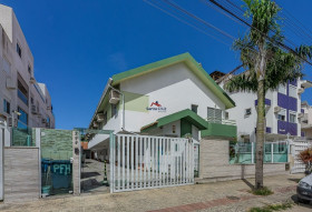 Imóvel com 17 Quartos à Venda, 660 m² em Ingleses Do Rio Vermelho - Florianópolis