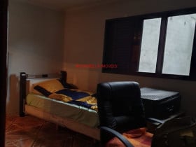 Casa com 4 Quartos à Venda, 300 m² em Vila Renato (zona Leste) - São Paulo