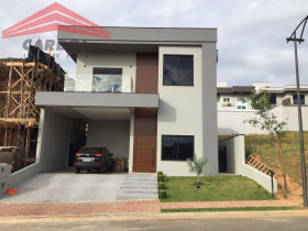 Casa com 3 Quartos à Venda, 315 m² em Jardim Das Samambaias - Jundiaí