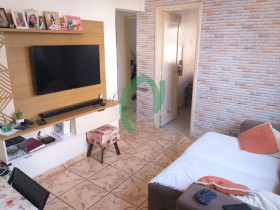 Apartamento com 2 Quartos à Venda, 70 m² em Embaré - Santos