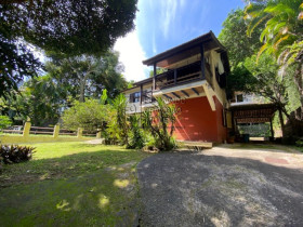 Casa com 4 Quartos à Venda, 800 m² em Itanhangá - Rio De Janeiro