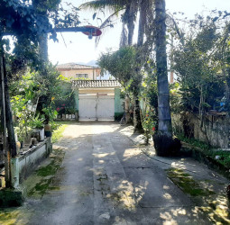 Casa com 2 Quartos à Venda, 450 m² em Jardim Carolina - Ubatuba