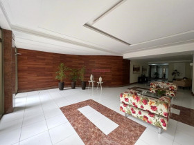 Apartamento com 4 Quartos à Venda, 141 m² em Praia Da Costa - Vila Velha