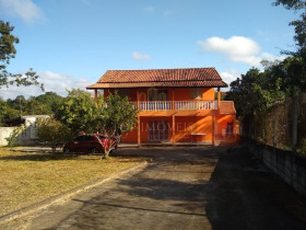 Chácara com 5 Quartos à Venda, 211 m² em Portal Mantiqueira - Caçapava