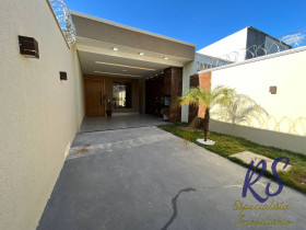 Casa com 3 Quartos à Venda, 105 m² em Residencial Recanto Do Bosque - Goiânia
