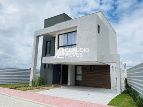 Casa de Condomínio com 4 Quartos à Venda, 134 m² em Sim - Feira De Santana