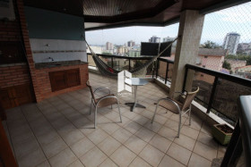 Apartamento com 4 Quartos à Venda, 240 m² em Nossa Senhora Medianeira - Santa Maria