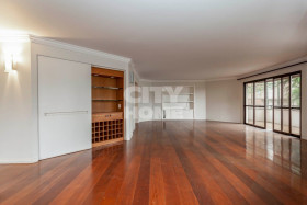 Apartamento com 4 Quartos à Venda, 450 m² em Perdizes - São Paulo