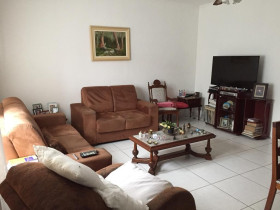 Casa com 4 Quartos à Venda, 154 m² em Maracanã - Praia Grande