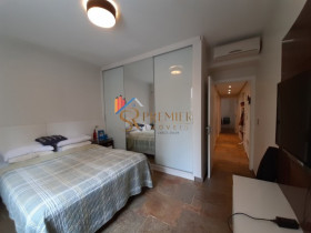 Apartamento com 3 Quartos à Venda, 105 m² em Centro - Florianópolis