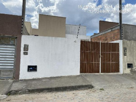 Casa com 2 Quartos à Venda, 96 m² em Gabriela - Feira De Santana