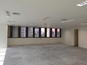 Imóvel Comercial para Alugar, 20.600 m² em Brooklin - São Paulo