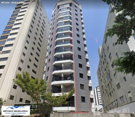 Apartamento com 2 Quartos à Venda, 60 m² em Moema - São Paulo