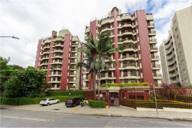 Apartamento com 3 Quartos à Venda, 138 m² em Vila Sônia - São Paulo