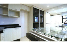 Apartamento com 4 Quartos à Venda, 259 m² em Jardim Fonte Do Morumbi - São Paulo