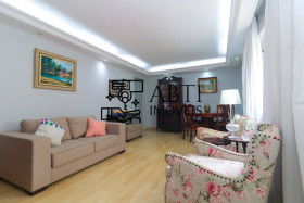 Apartamento com 4 Quartos à Venda, 127 m² em Moema - São Paulo